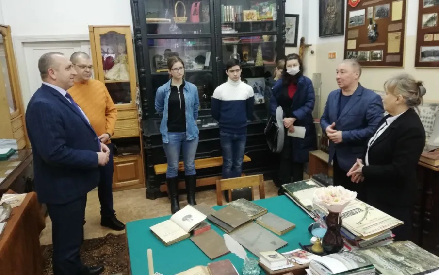 Вчера Глава местного самоуправления А.А.Сочнев совместно с депутатами нашего Богородского Совета депутатов посетили Богородский политехнический техникум с важной миссией